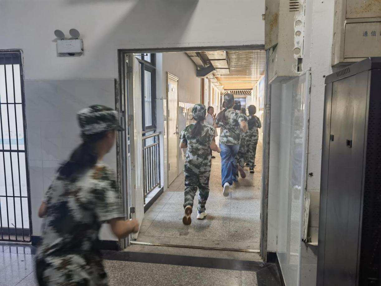 1757929284568217.png 1757929284568217.png