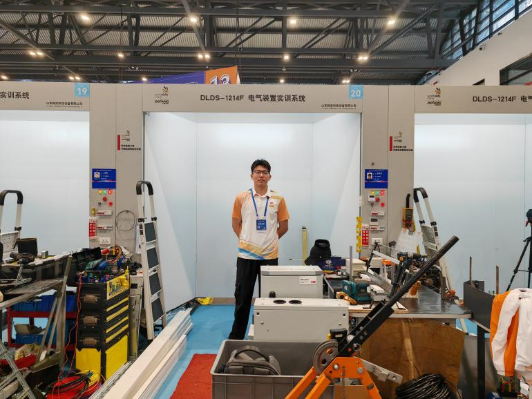 1758868915151359.png 1758868915151359.png