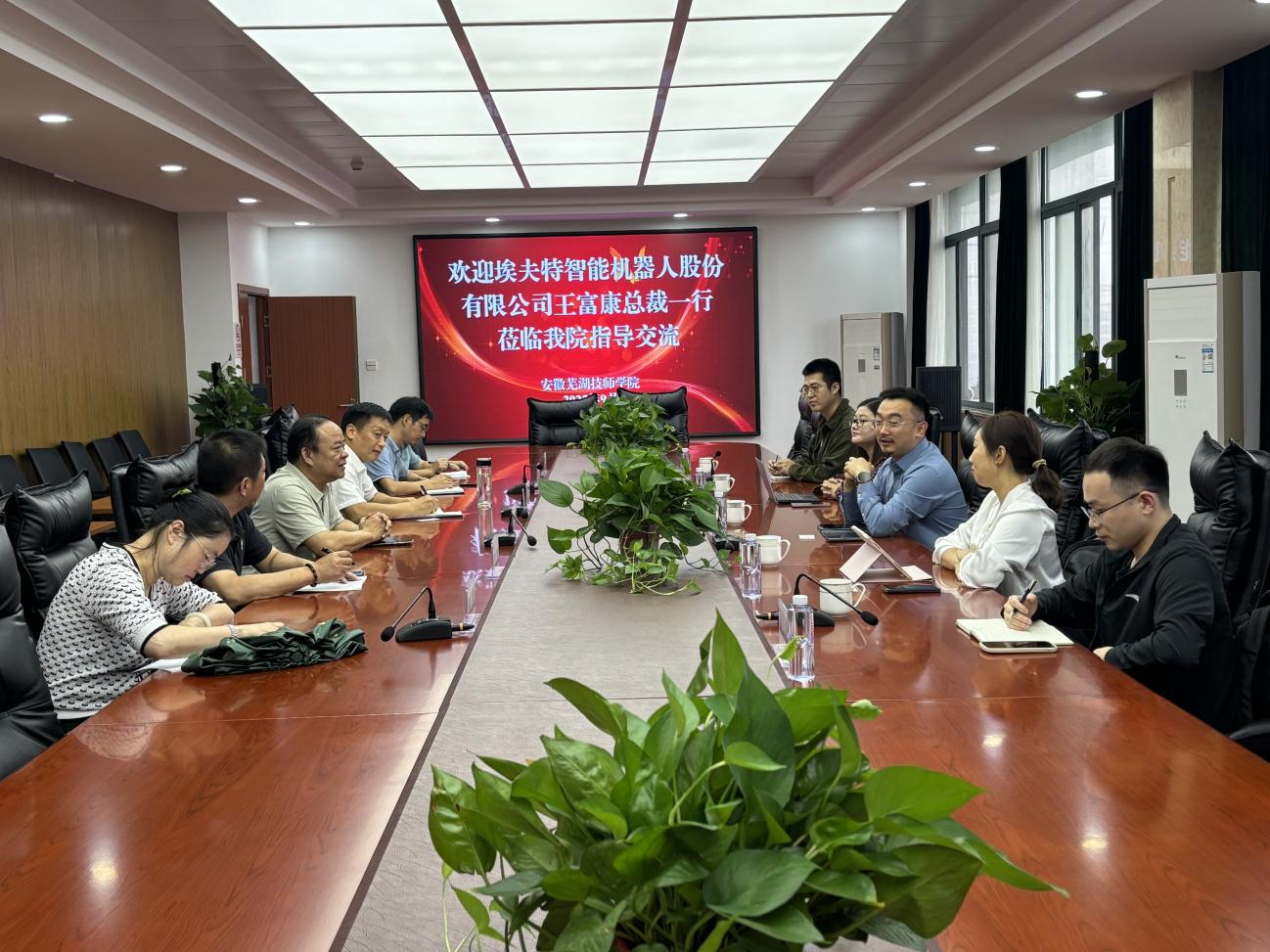 1759024443122338.jpg 1759024443122338.jpg