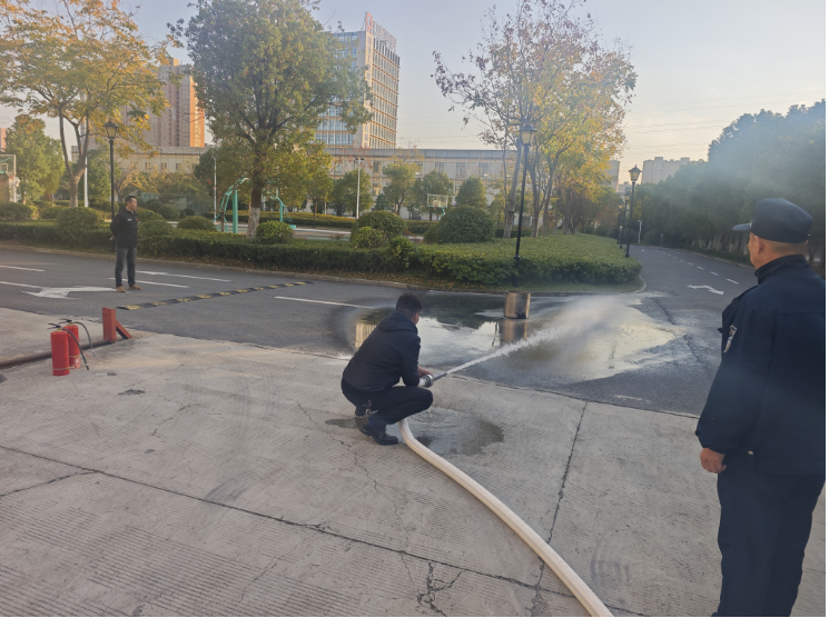 1764292434372616.png 1764292434372616.png