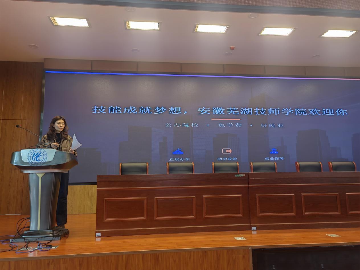 1775188462593600.jpg 1775188462593600.jpg